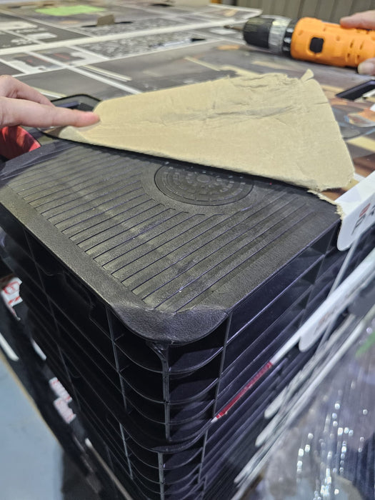 Heavy Duty Folding Workbench Table – Portable DIY Workstation with Adjustable Clamps