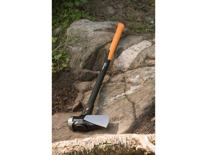 Fiskars Isocore Builder's Axe